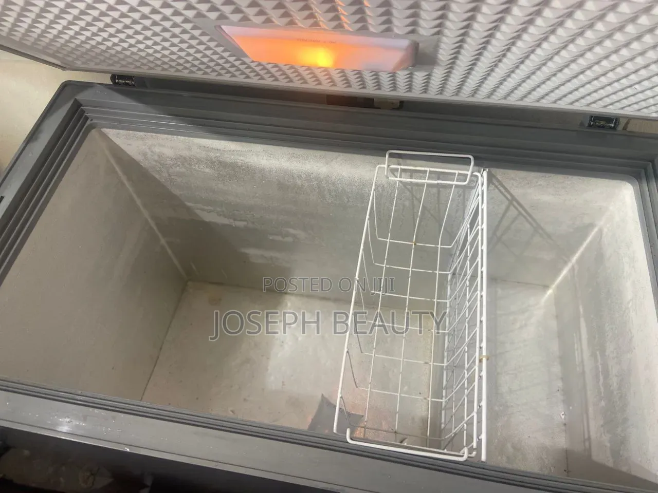 Scanfront Deep Freezer 300liters