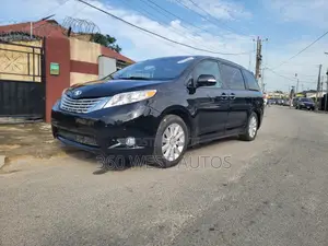 Toyota Sienna Limited AWD 7-Passenger 2013 Black