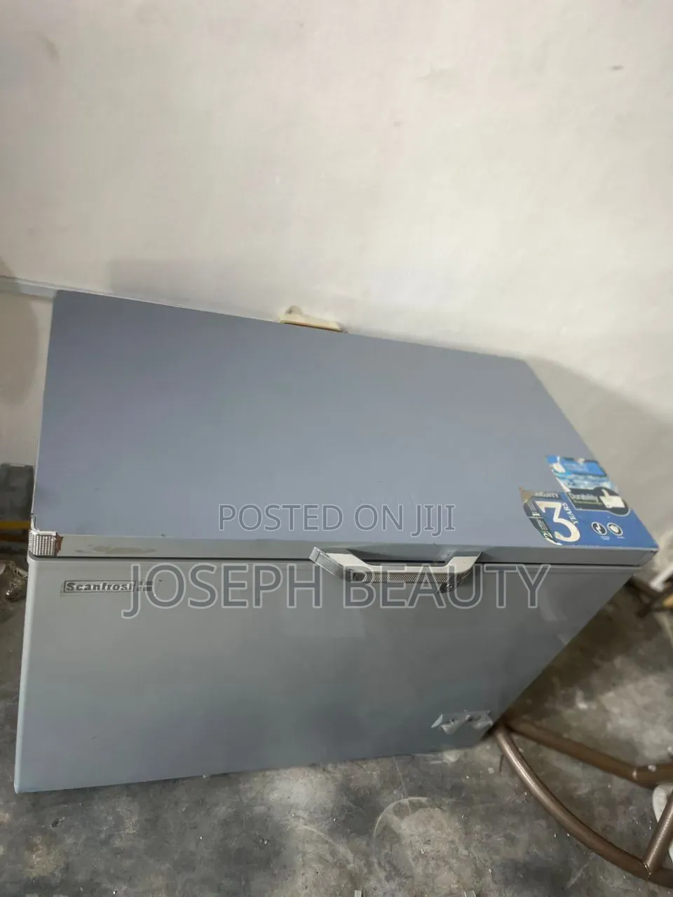Scanfront Deep Freezer 300liters