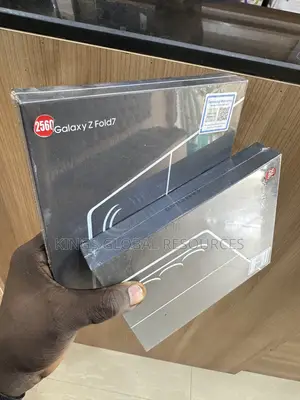 New Samsung Galaxy Z Fold7 512 GB Silver