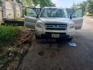 Honda Pilot 2006 Silver