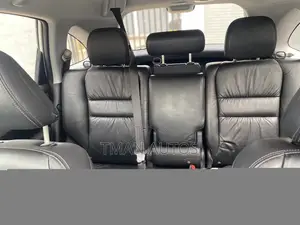 Honda CR-V 2011 White