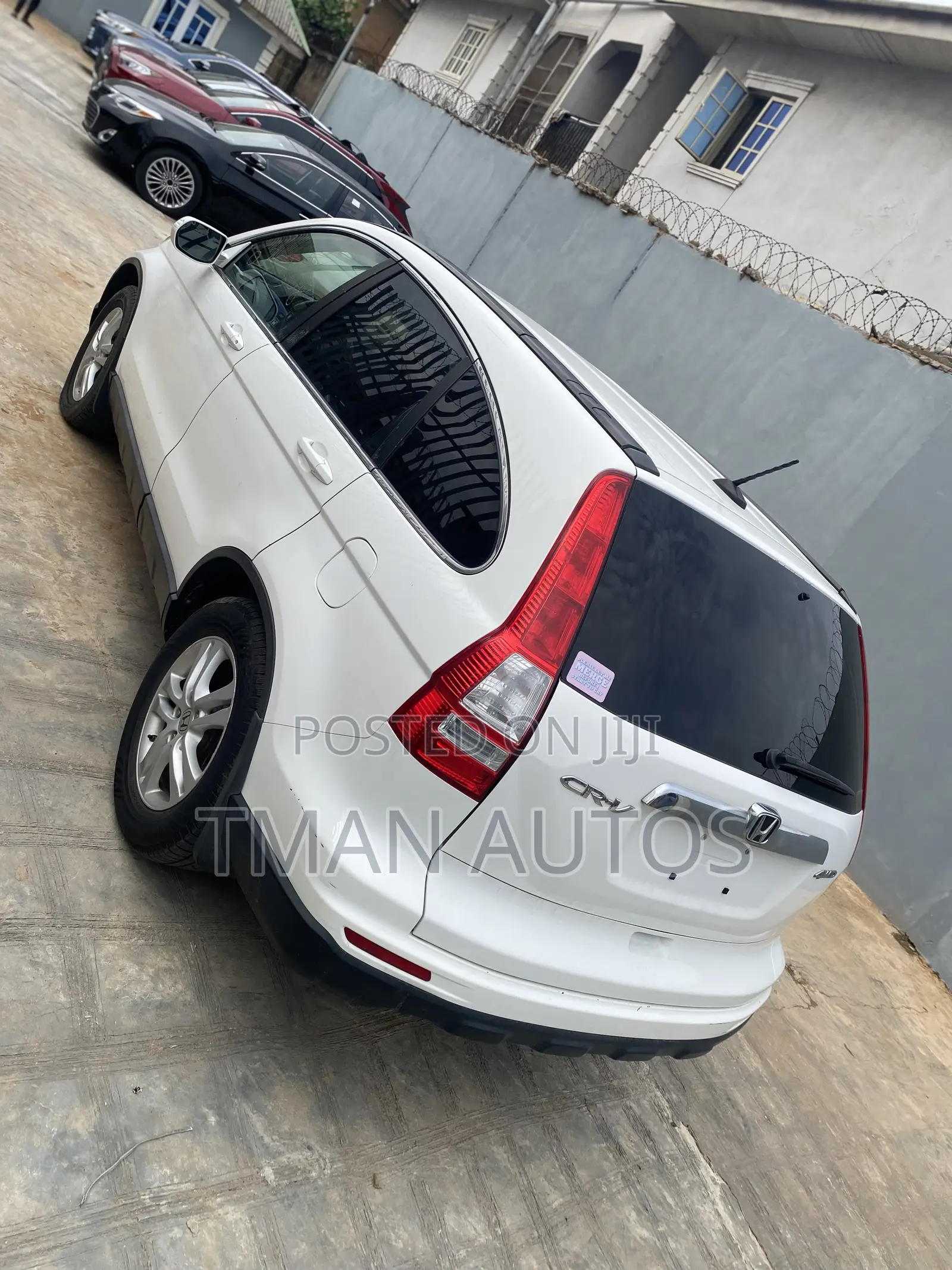 Honda CR-V 2011 White