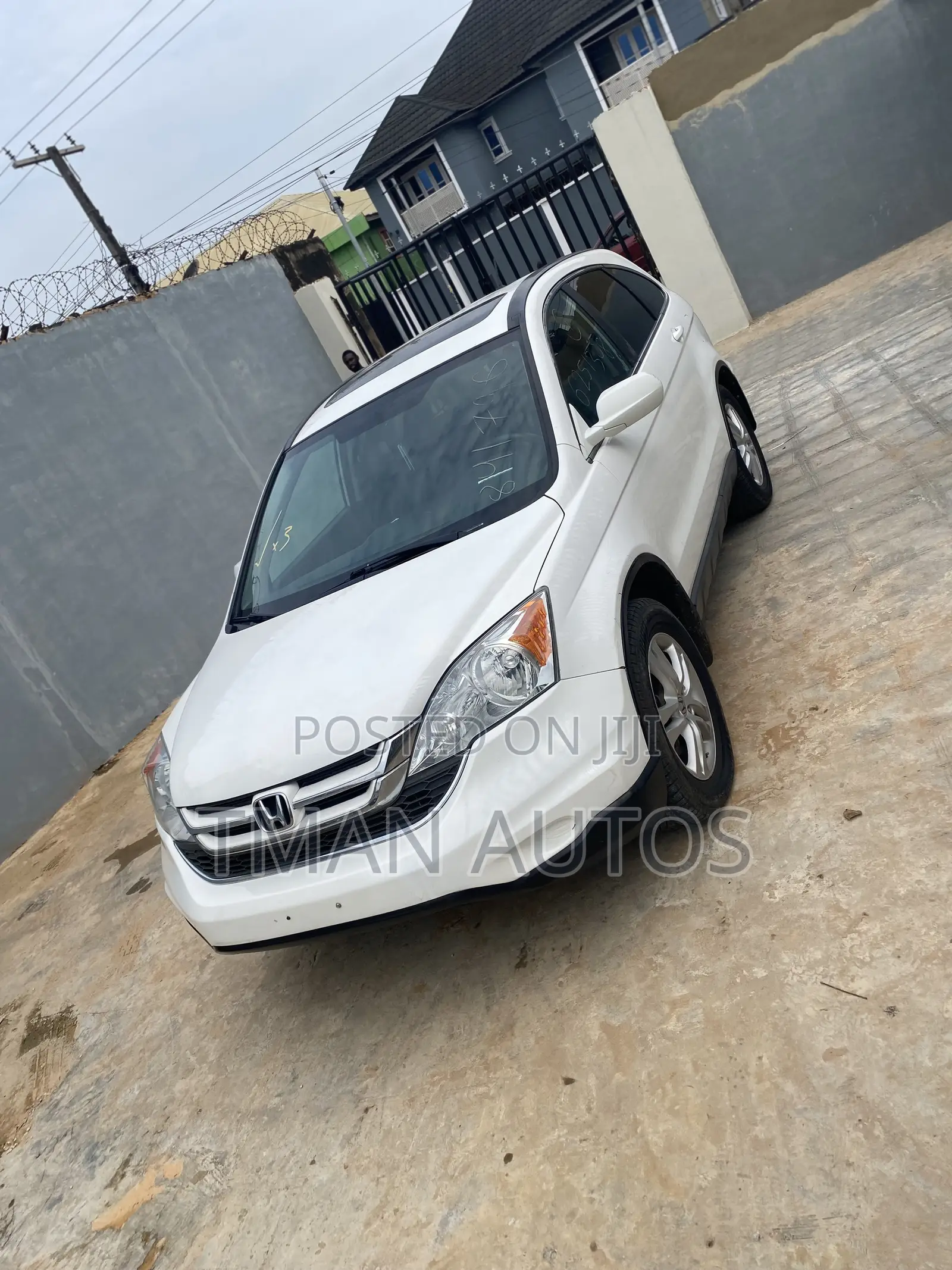 Honda CR-V 2011 White