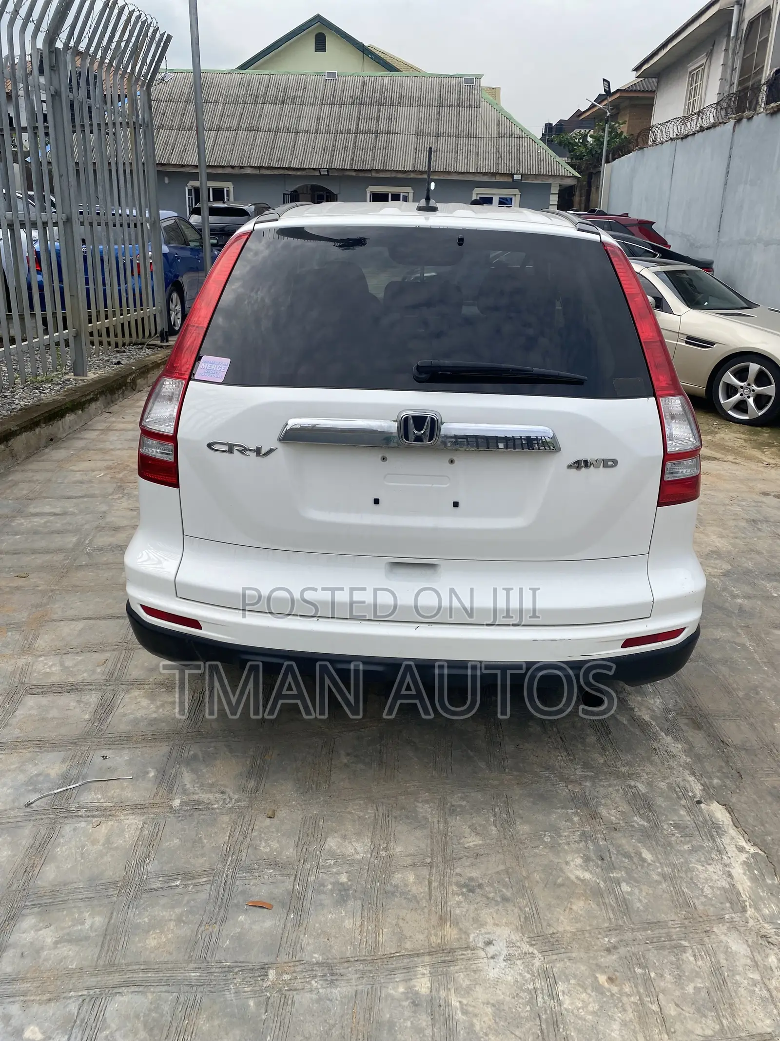 Honda CR-V 2011 White