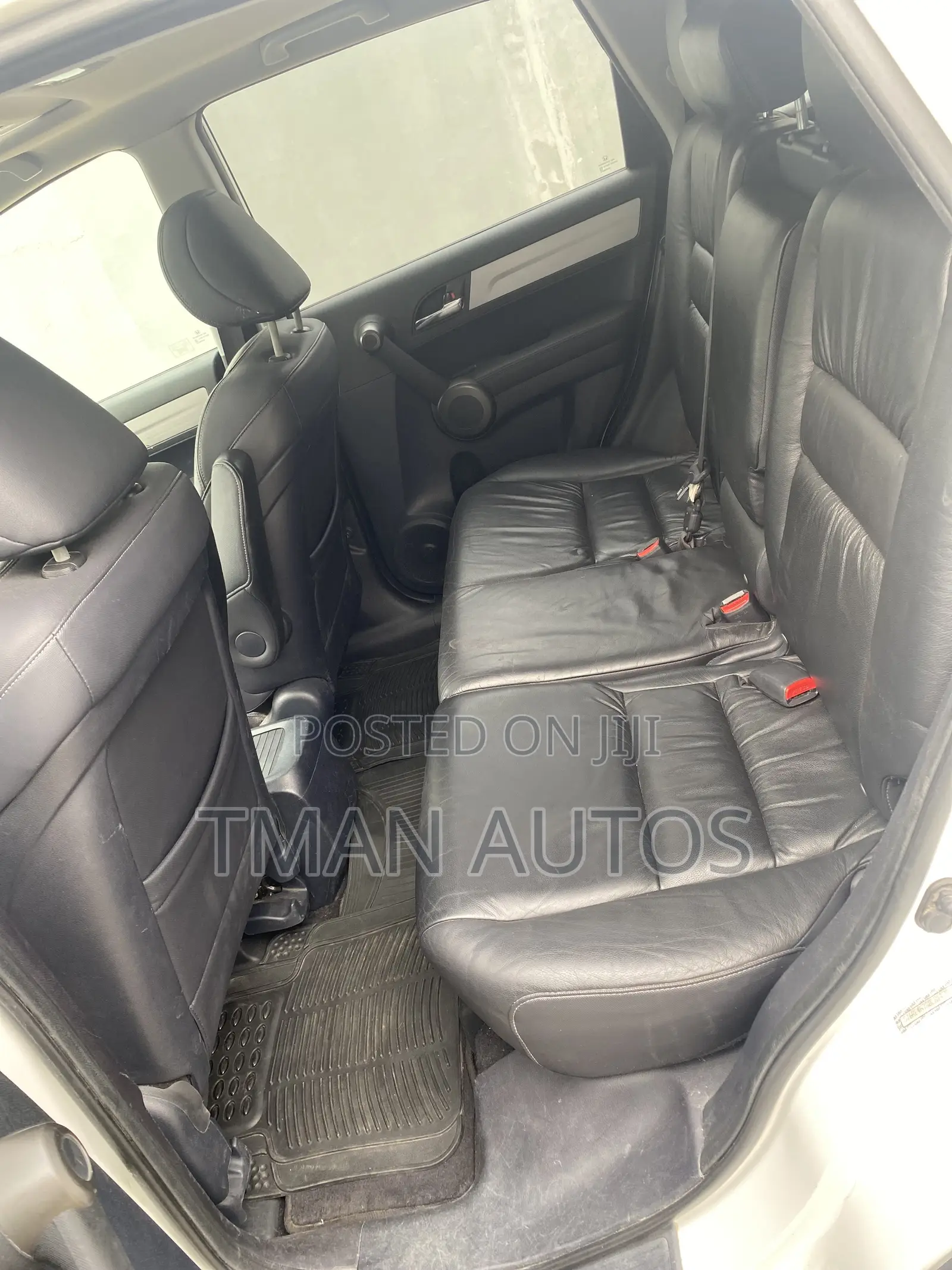 Honda CR-V 2011 White