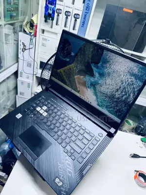 Laptop Asus ROG Strix G16 G614 16GB Intel Core i7 SSD 512GB