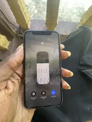 Apple iPhone 12 64 GB Black
