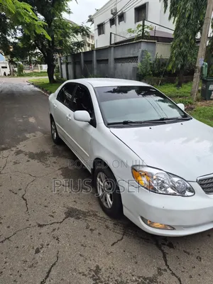 Toyota Corolla 2006 White