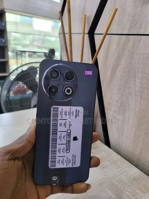 Tecno Spark 30 Pro 256 GB Black