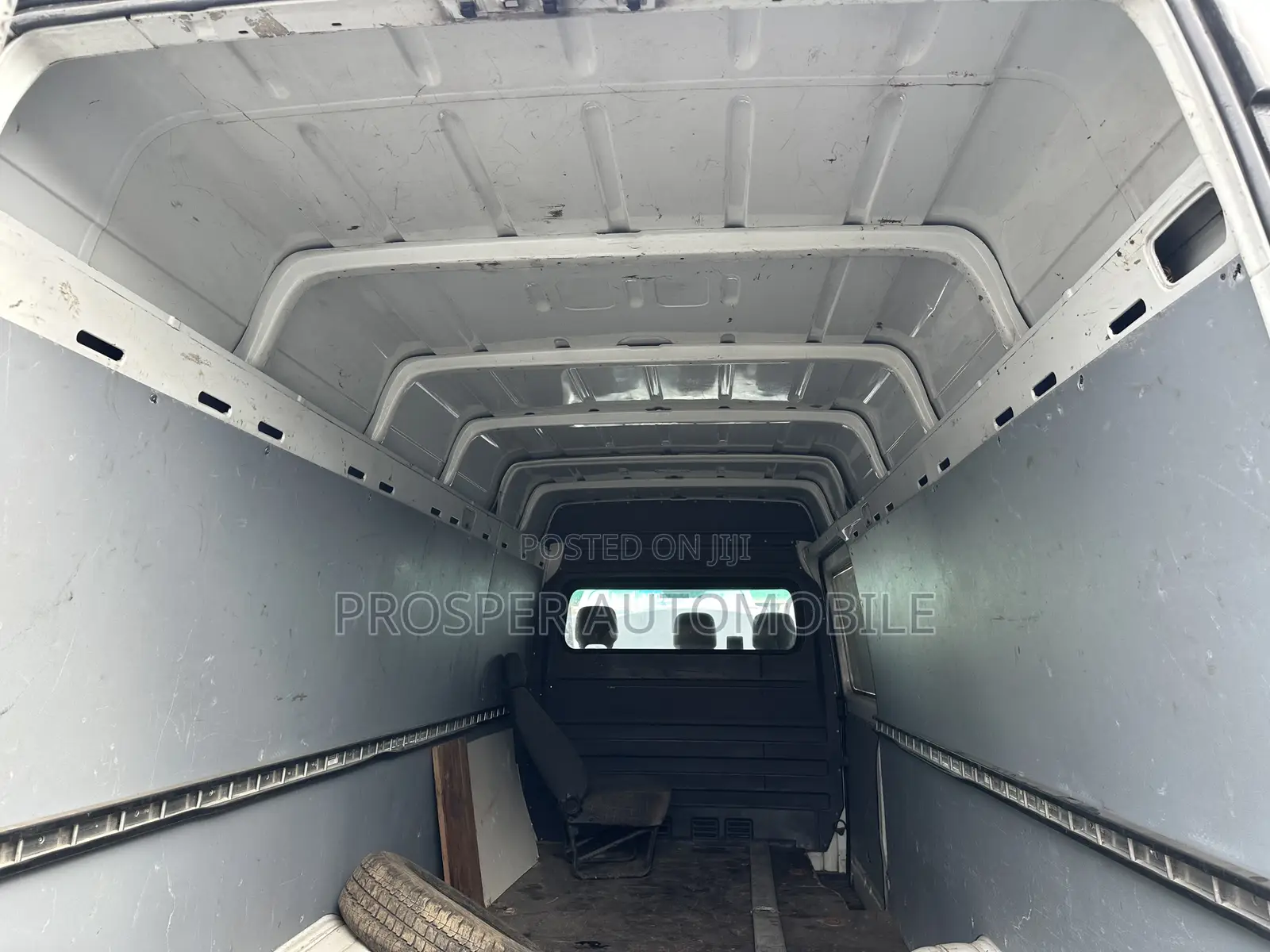 Mercedes-Benz Sprinter 2010 Black