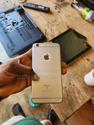 Apple iPhone 6s Plus 64 GB Silver