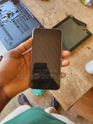 Apple iPhone 6s Plus 64 GB Silver