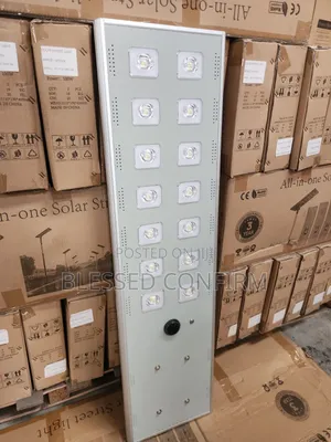 14 Eyes 150w Solar Street Light With Lithium Battery