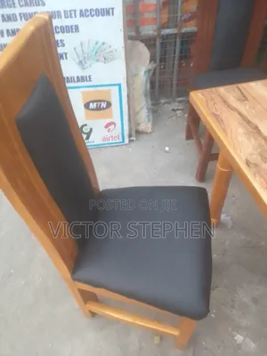 Dinning Table With Two Chairs