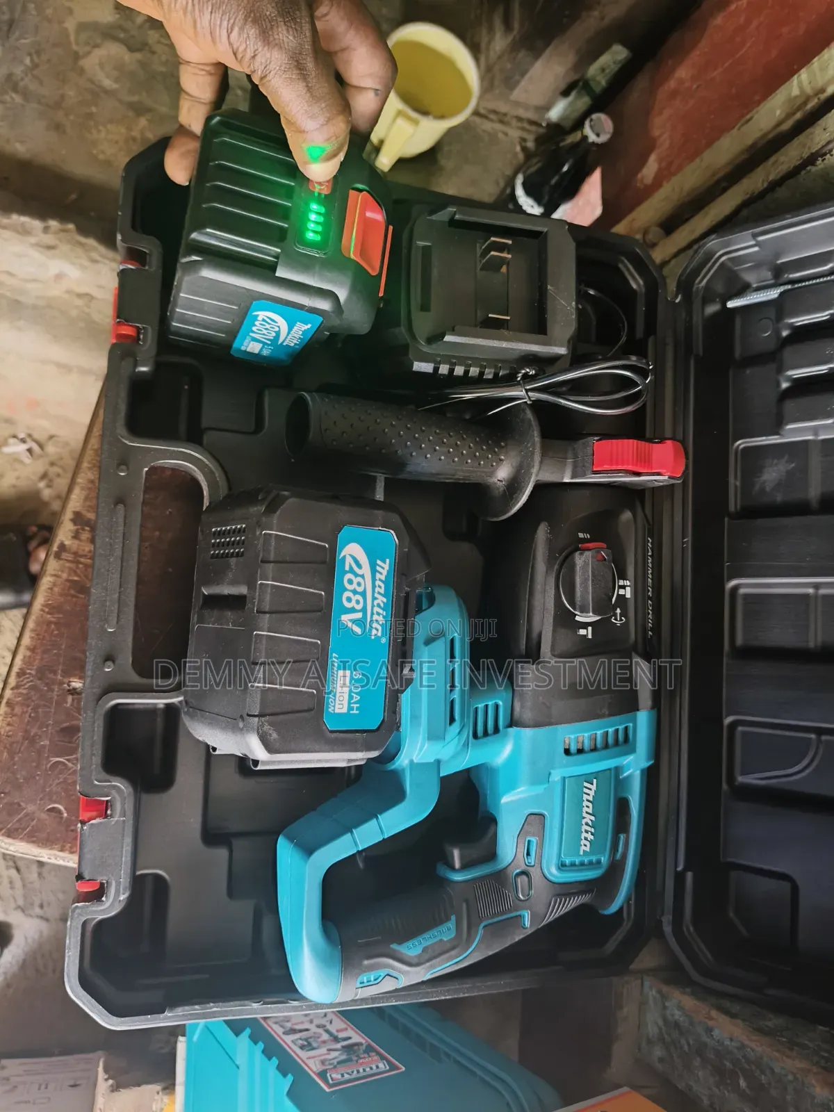 Cordless Brushless Rotary Hammer