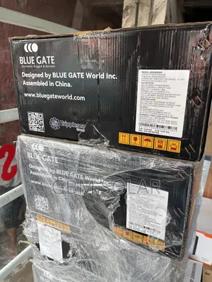Blue Gate MPPT Pure Sine Wave 3.6kva 24v Hybrid Inverter