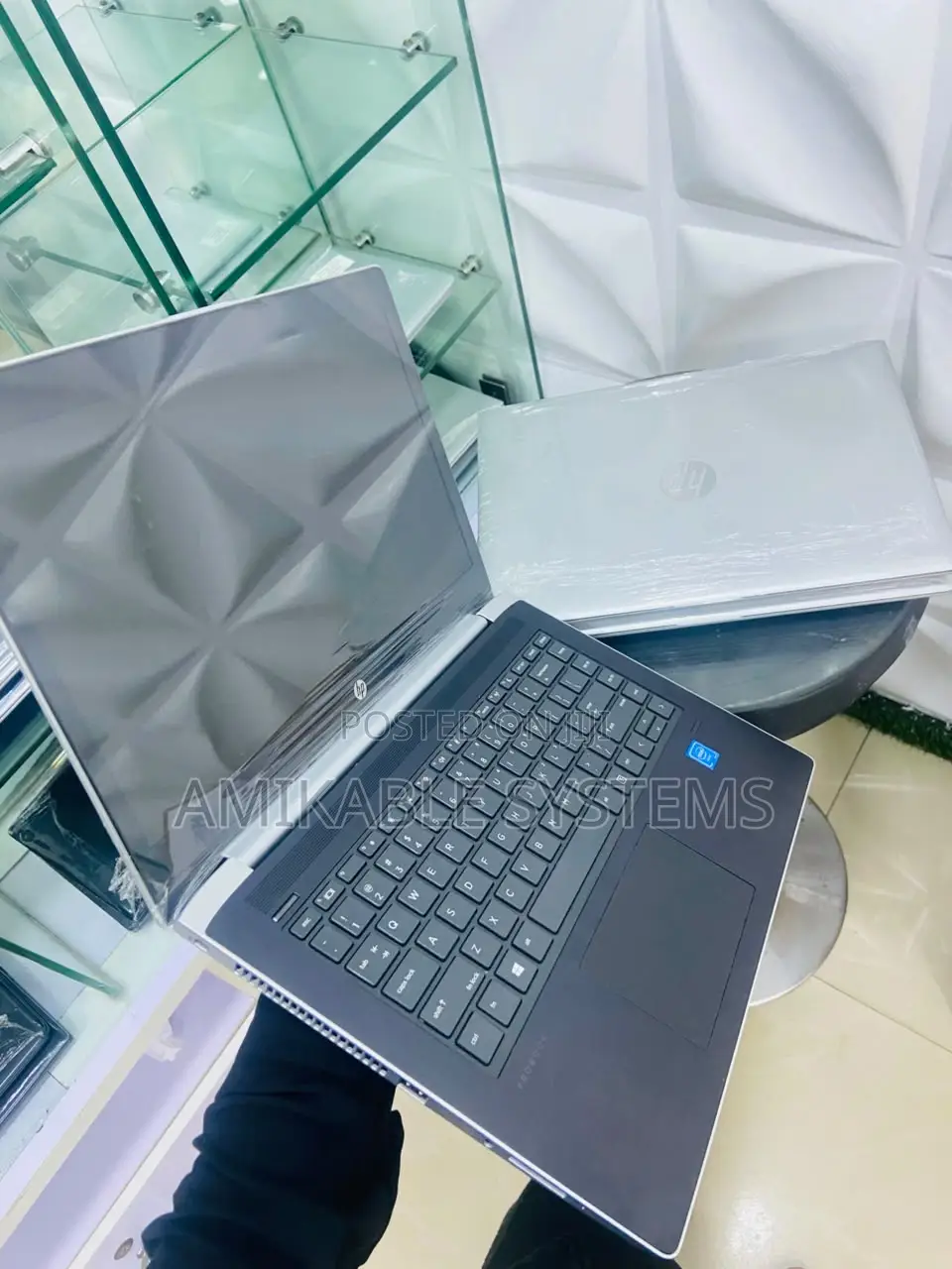 Laptop HP MT21 8GB Intel Celeron SSD 128GB