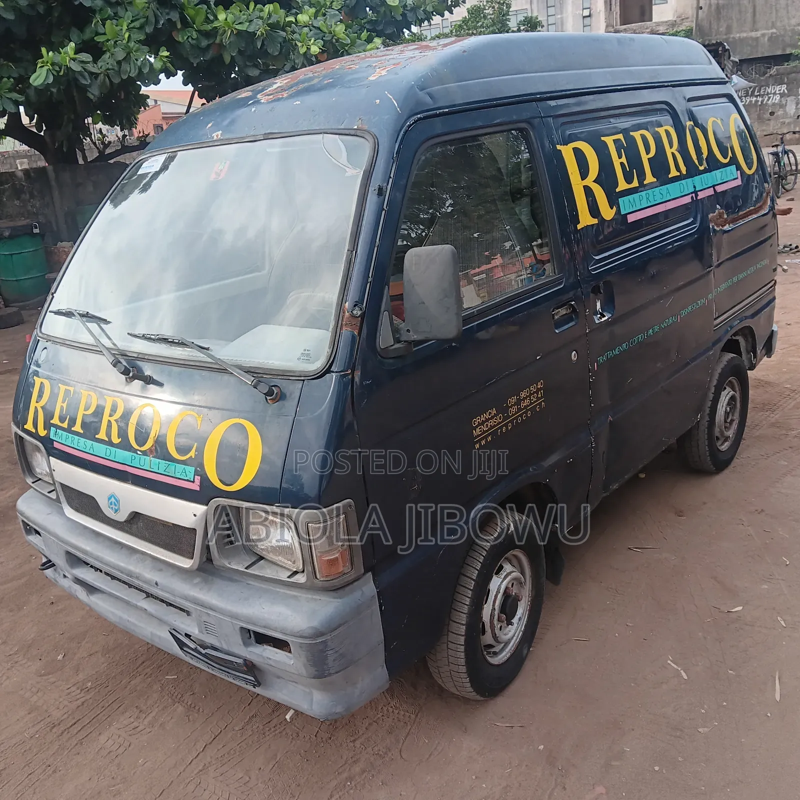 Daihatsu Light Bus 1960 Blue