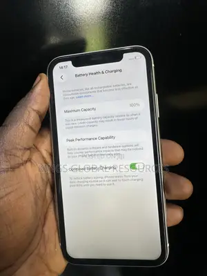 Apple iPhone 11 128 GB White