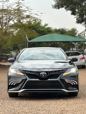 Toyota Camry 2018 Black
