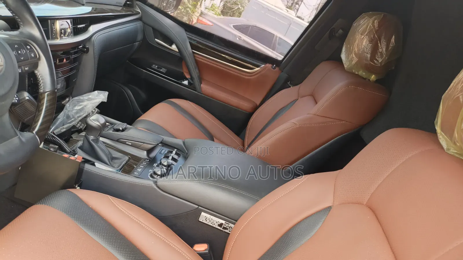 Lexus LX 2021 Black