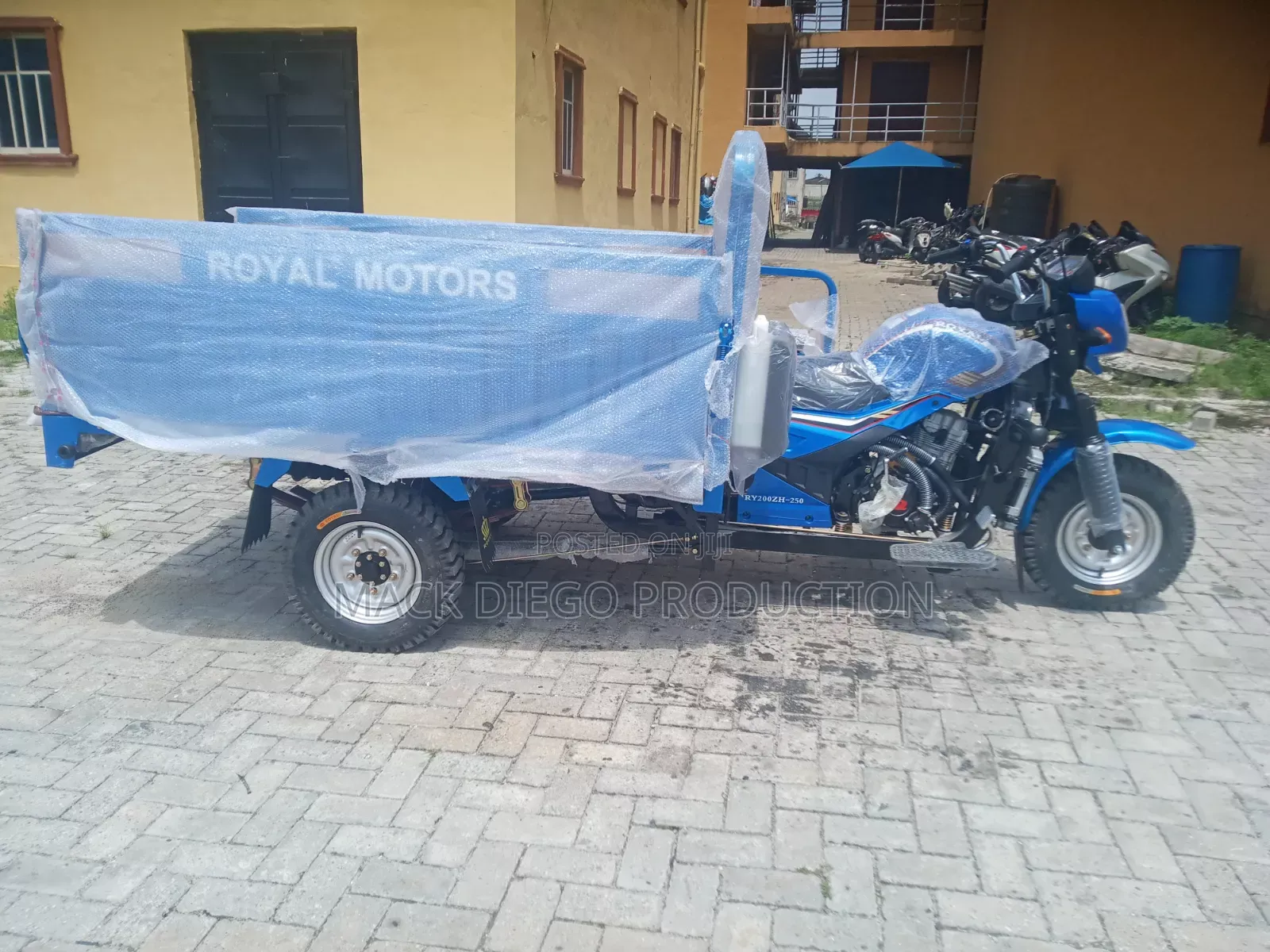 New Royal Motorcycle 2026 Blue