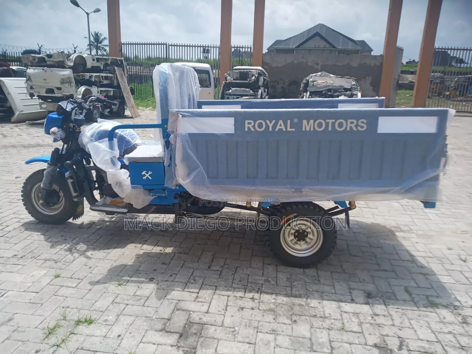 New Royal Motorcycle 2026 Blue