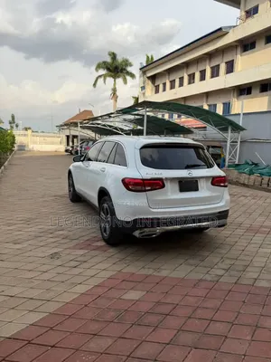 Mercedes-Benz GLC-Class 2019 White