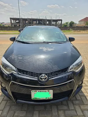 Toyota Corolla 2016 Black