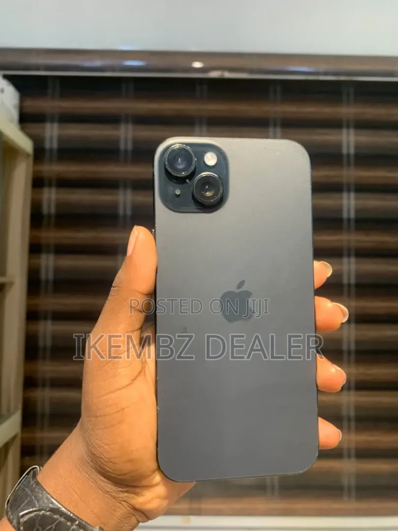 Apple iPhone 15 Plus 128 GB Black