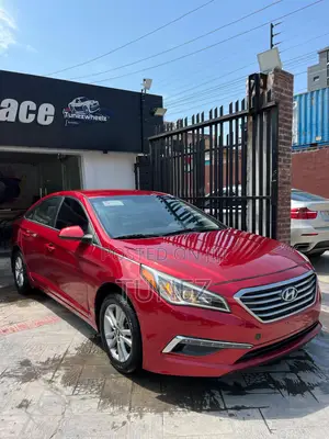 Hyundai Sonata SE 2017 Red