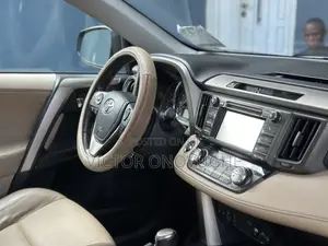 Toyota RAV4 Limited AWD (2.5L 4cyl 6A) 2013 Gray