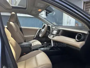Toyota RAV4 Limited AWD (2.5L 4cyl 6A) 2013 Gray