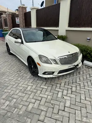 Mercedes-Benz E350 Base 4dr Sedan RWD (3.5L 6cyl 7A) 2010 White