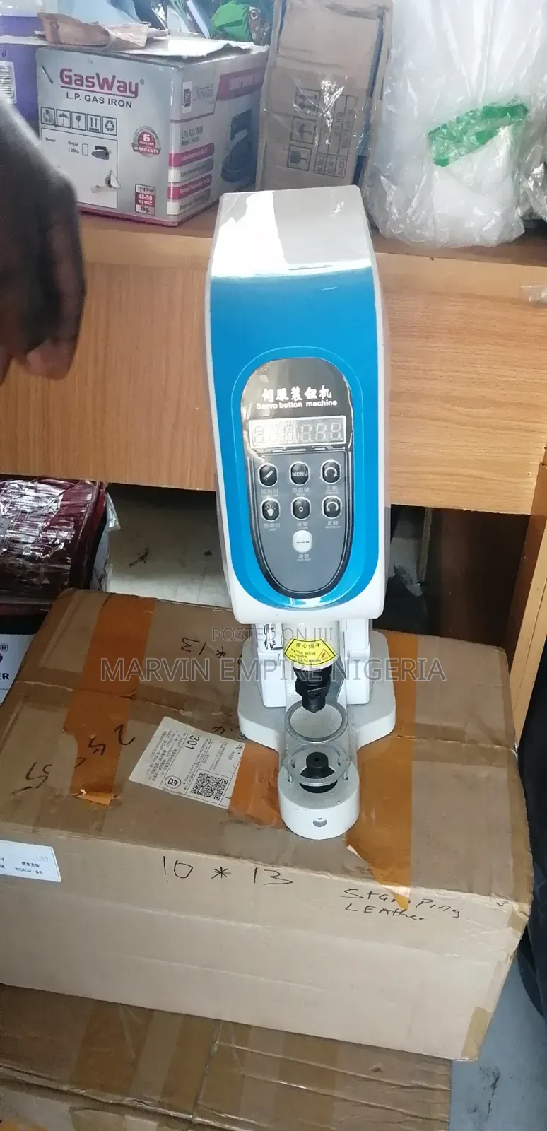 Snap Button Machine