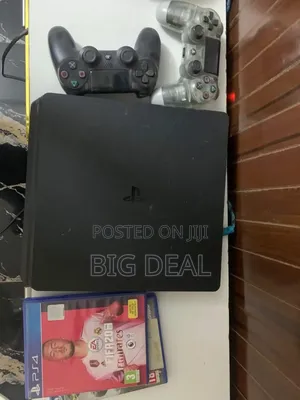 Playstation4 Slim 1tb With 2 Pads