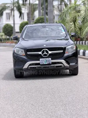 Mercedes-Benz GLC-Class 2017 Black