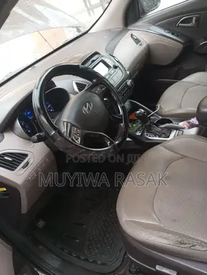 Hyundai Tucson 2015 Brown