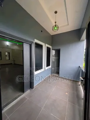 2bdrm Apartment in Lkot Ambang, Uyo for rent