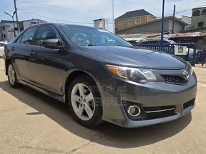 Toyota Camry 2013 Gray