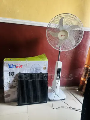 Vinwell 18-Inch Solar Rechargeable Standing Fan