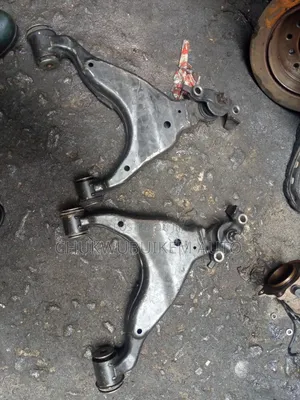 Lower Arm for Toyota 4runner 2005