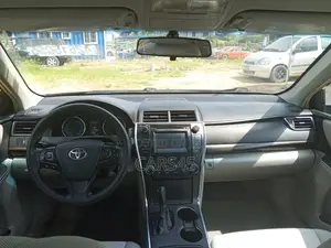 Toyota Camry 2016 Gray