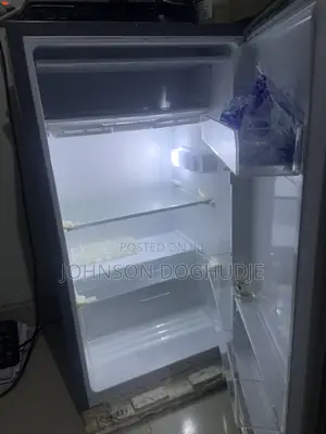 Hisense Fridge 100l
