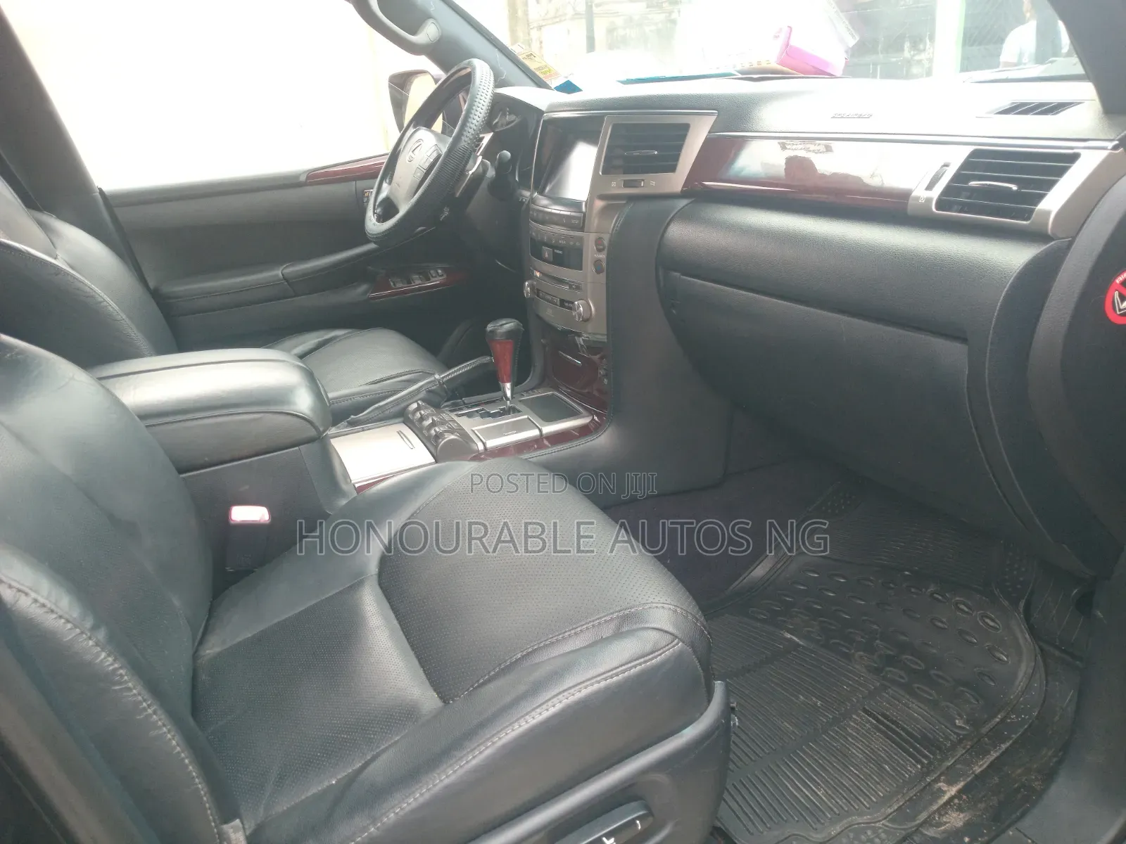 Lexus LX 570 AWD 2014 Black