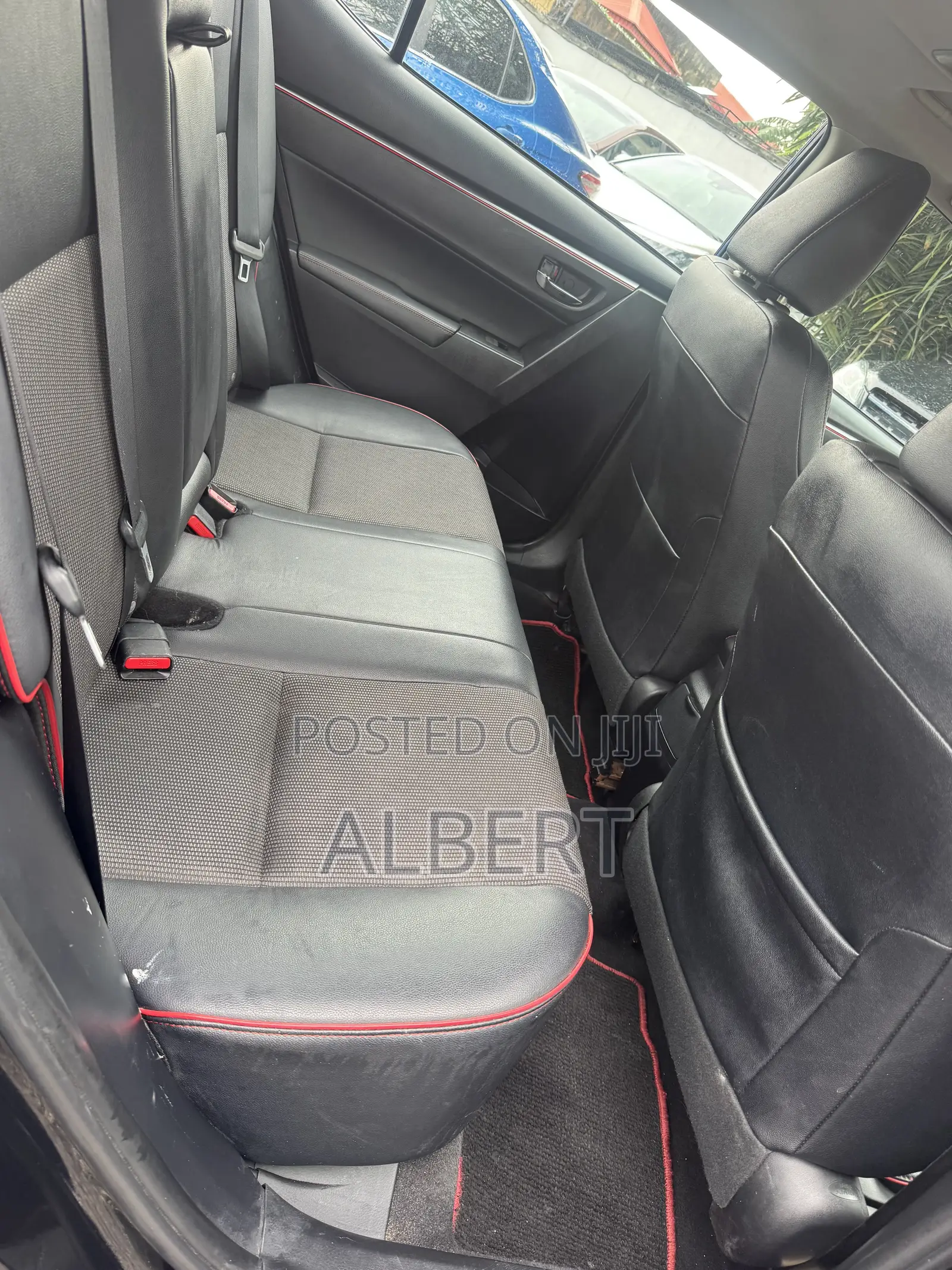 Toyota Corolla 2016 Black