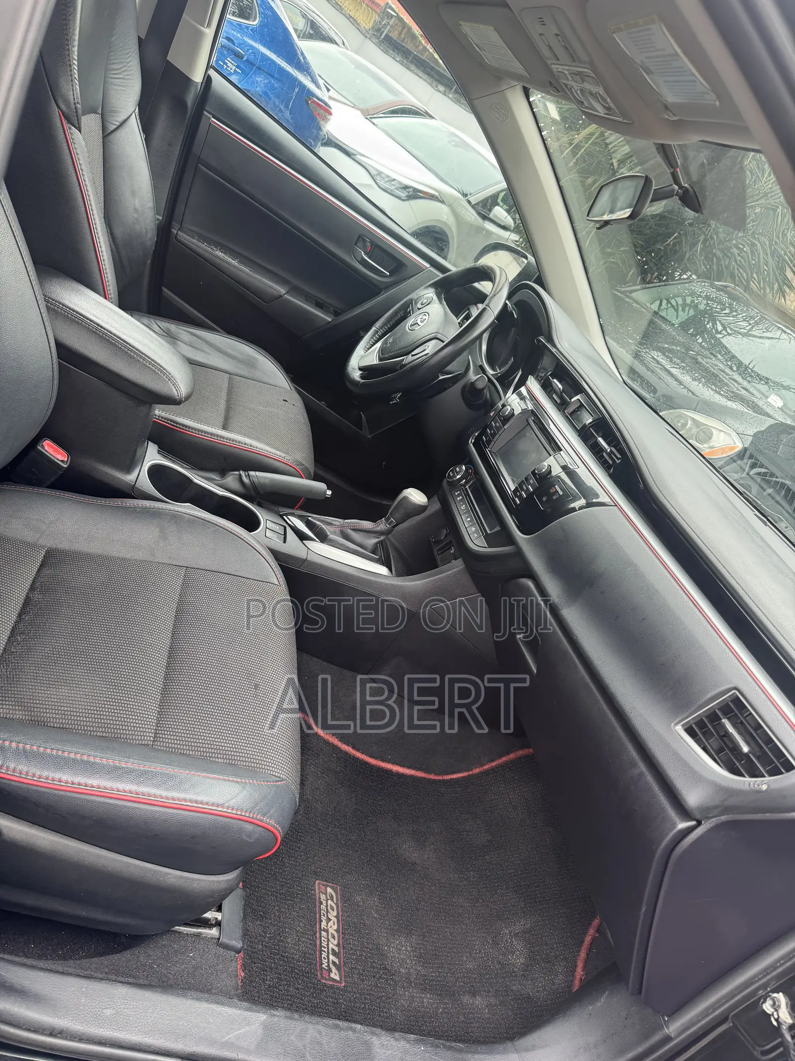 Toyota Corolla 2016 Black