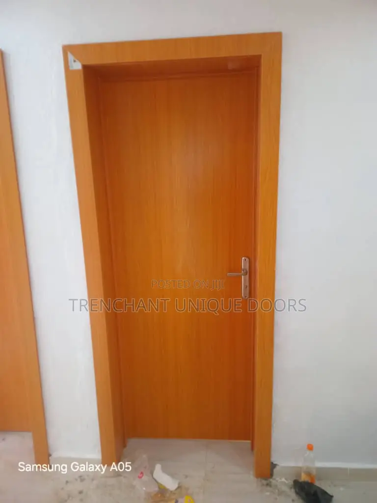 Modern HDF Door With Frame and Acrytrave