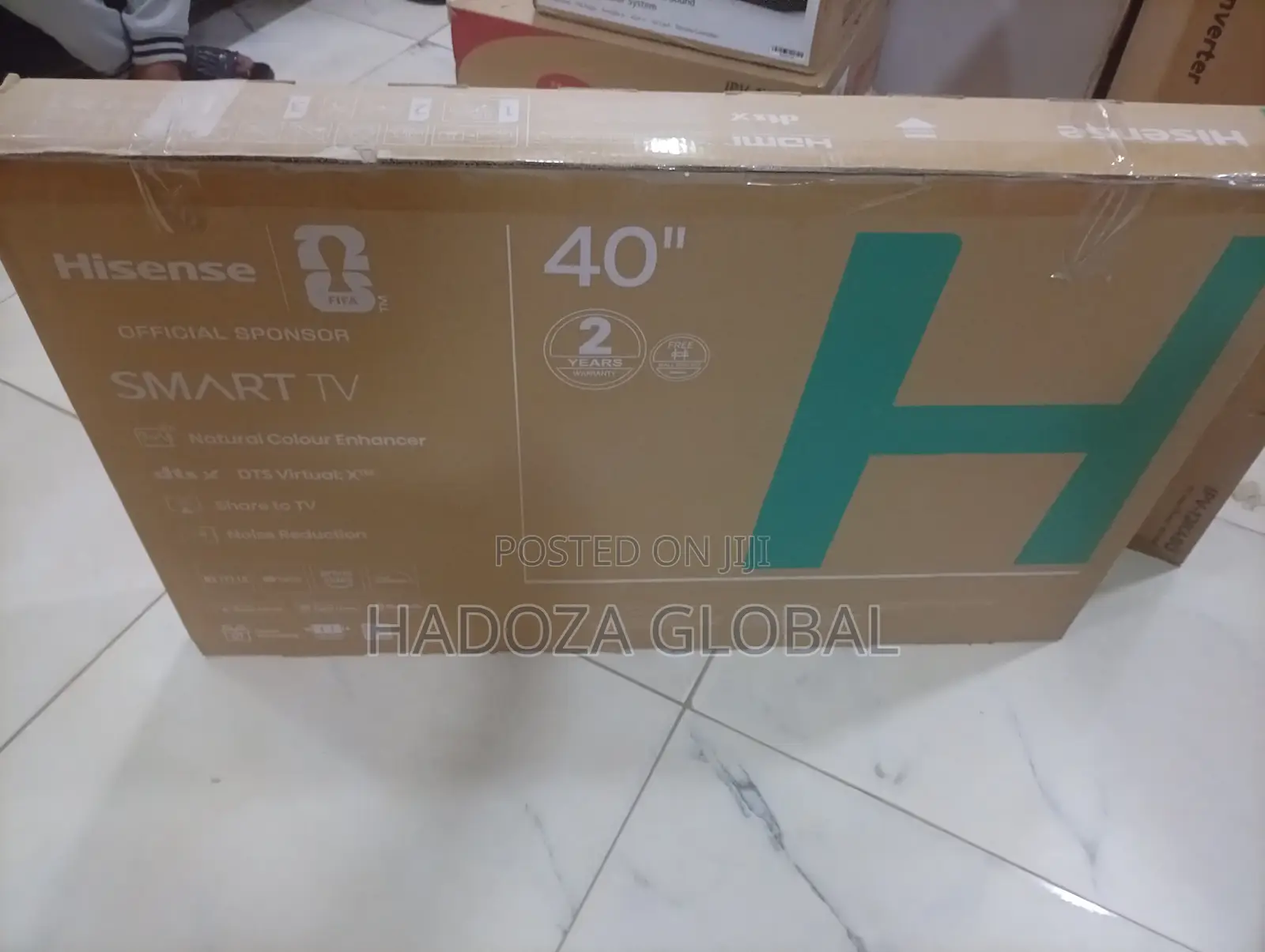 Sharp Picture Hisense 40” Smart Tv With Remote